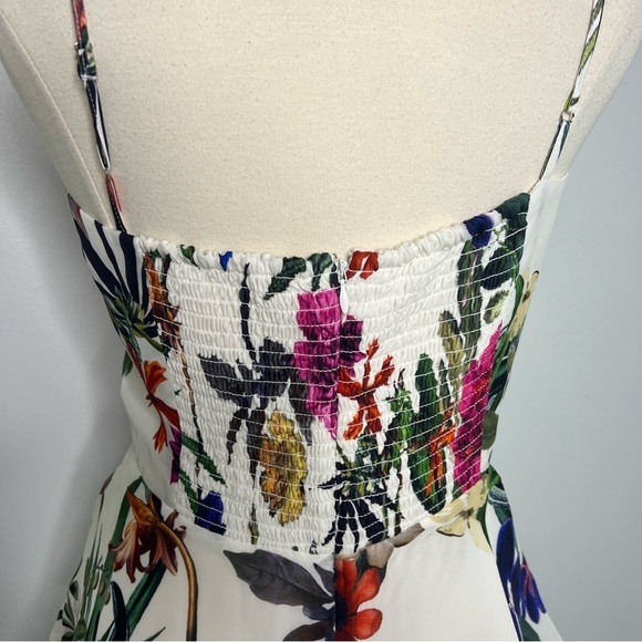 Parker Women’s Magnolia silk blend floral print Top, size large - Picture 9 of 12